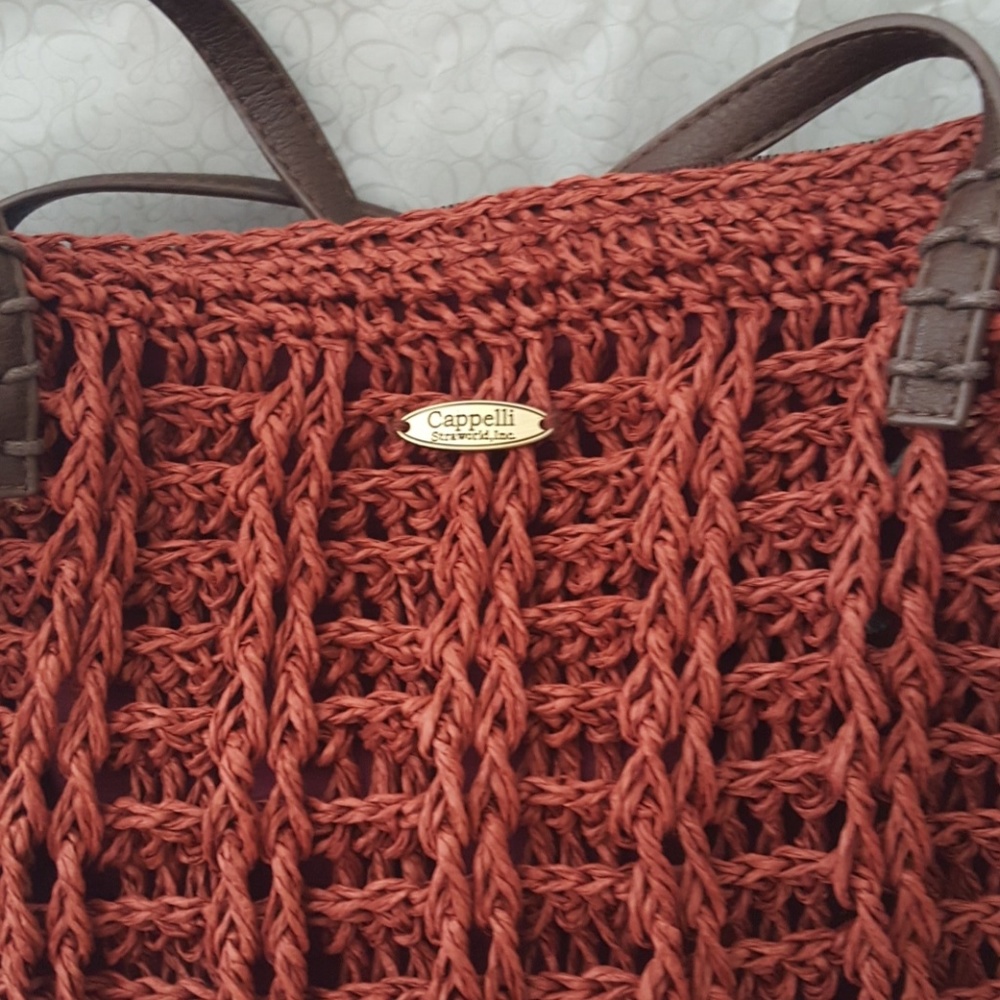 Straw tote bag **ready for vacation** 🏝 - Picture 2 of 4